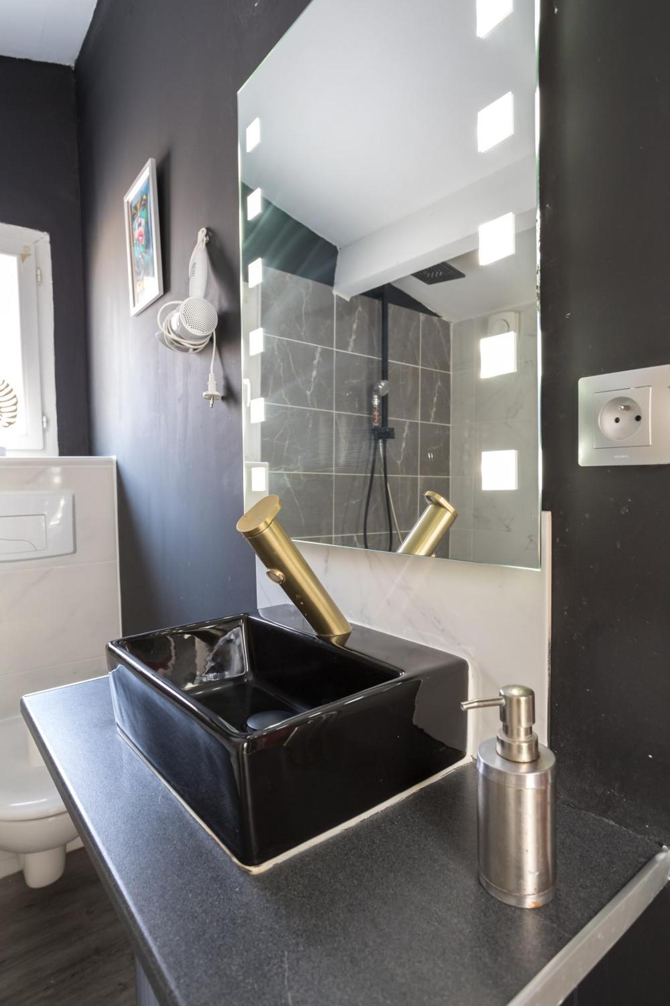 דירות Jacuzzi Terrasse Centre נרבון מראה חיצוני תמונה